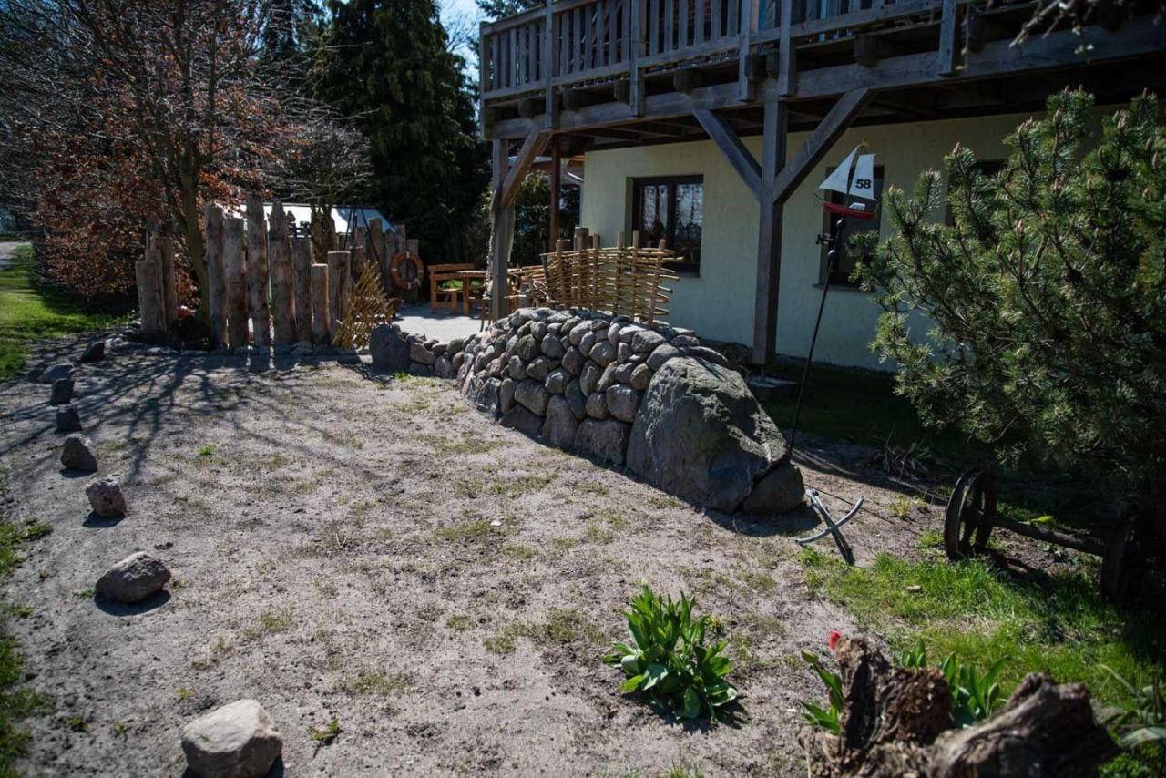 2-Personenappartement-In-Schaprode-Auf-Ruegen-Zi1 エクステリア 写真